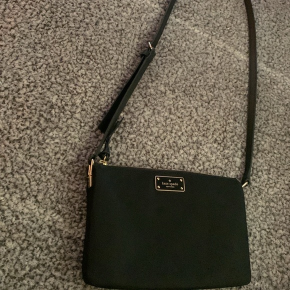Black Kate spade cross body - Picture 2 of 3